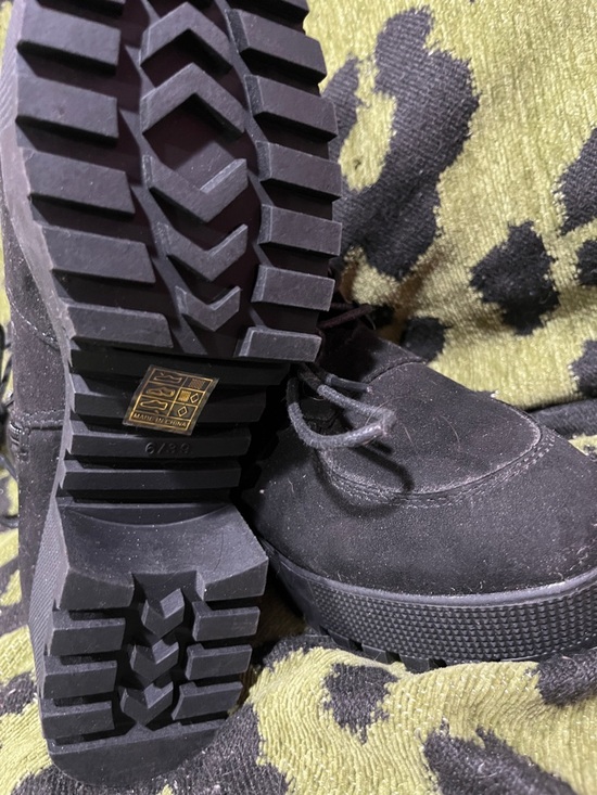 Nasty Gal Black Lace-Up Platform Combat Boots - Picture 2 of 3